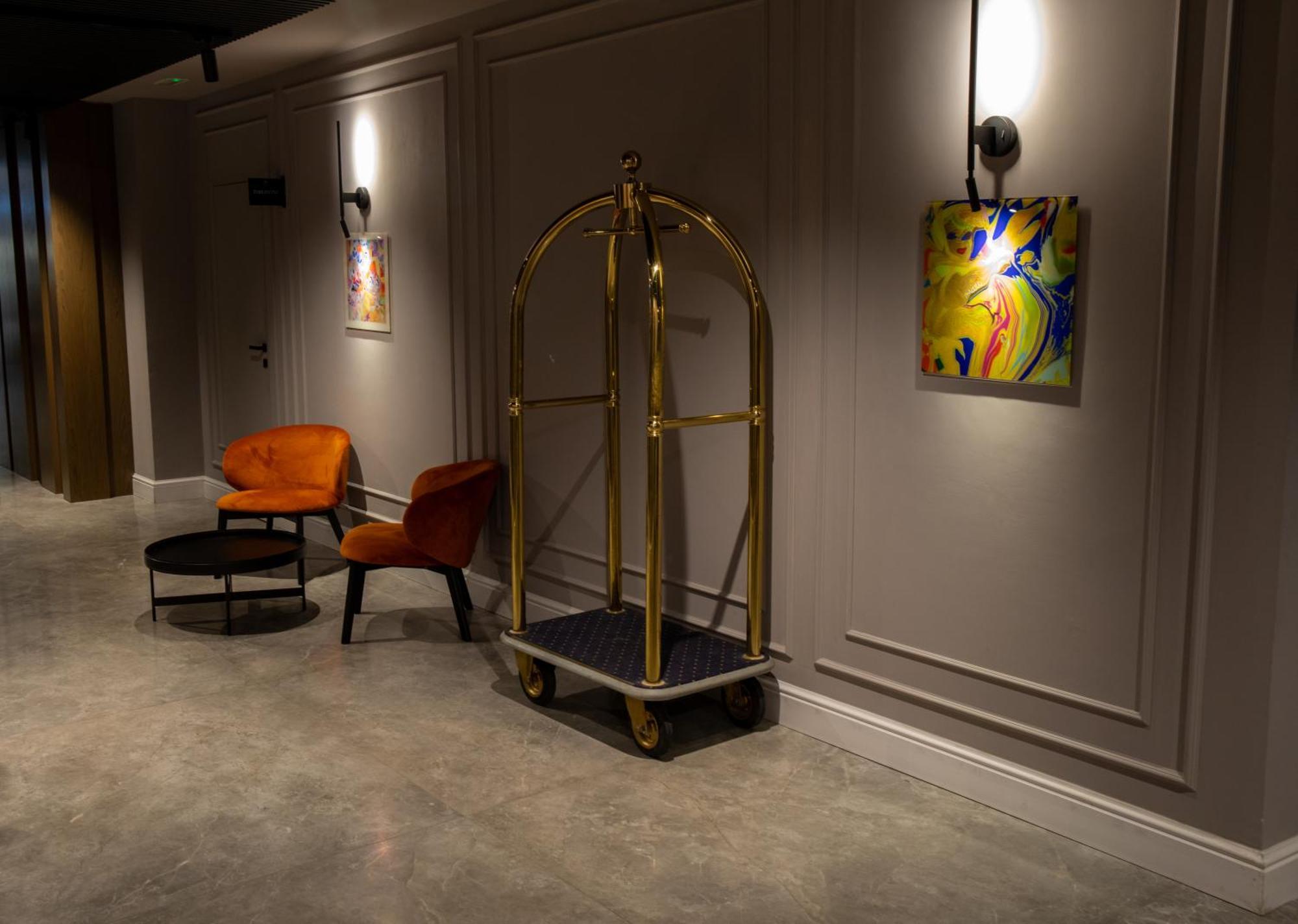 Bel Sito Hotel Due Torri Manocalzati ภายนอก รูปภาพ