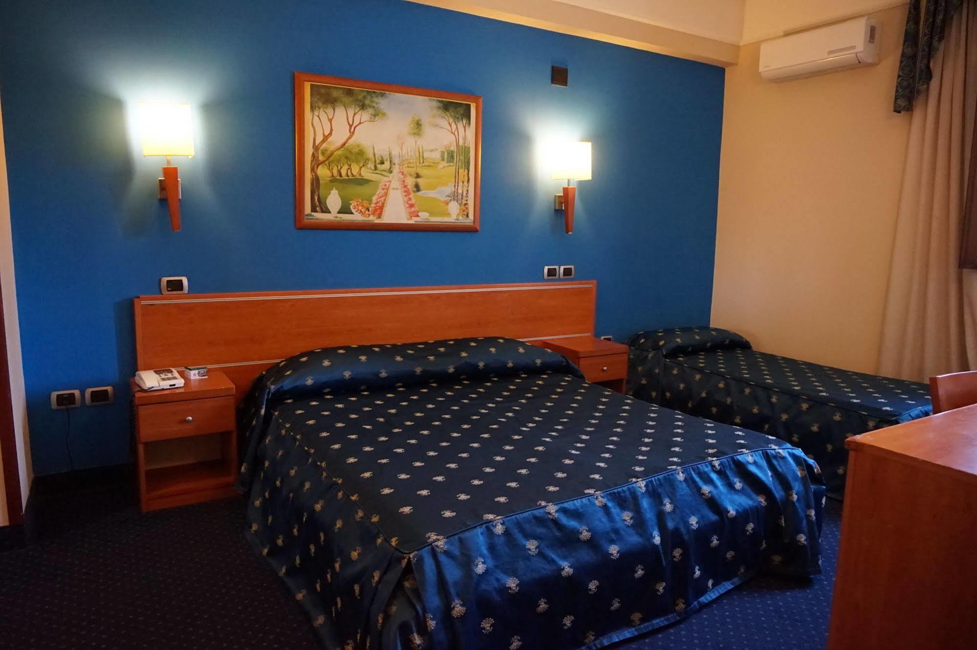 Bel Sito Hotel Due Torri Manocalzati ภายนอก รูปภาพ