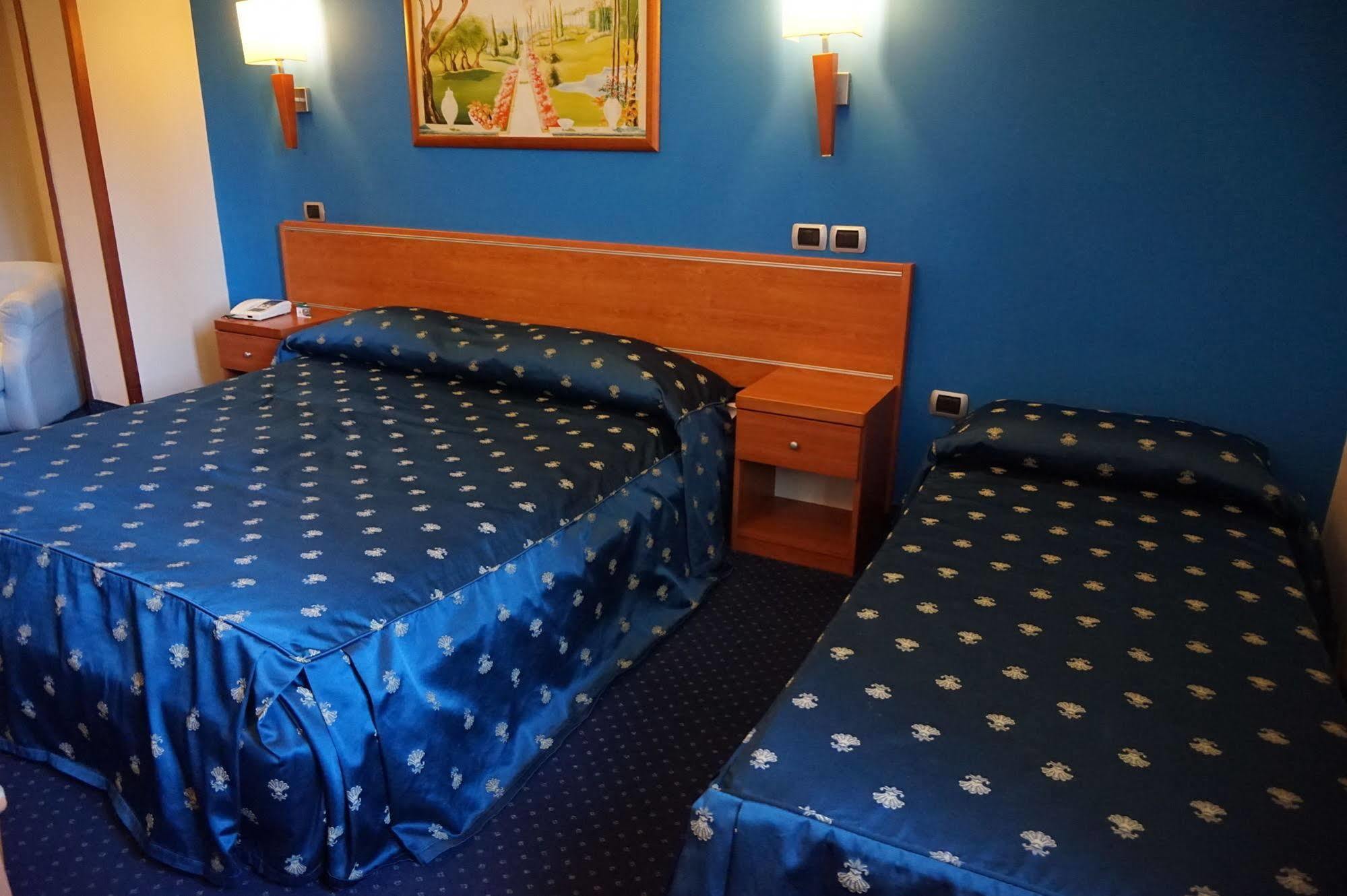 Bel Sito Hotel Due Torri Manocalzati ภายนอก รูปภาพ